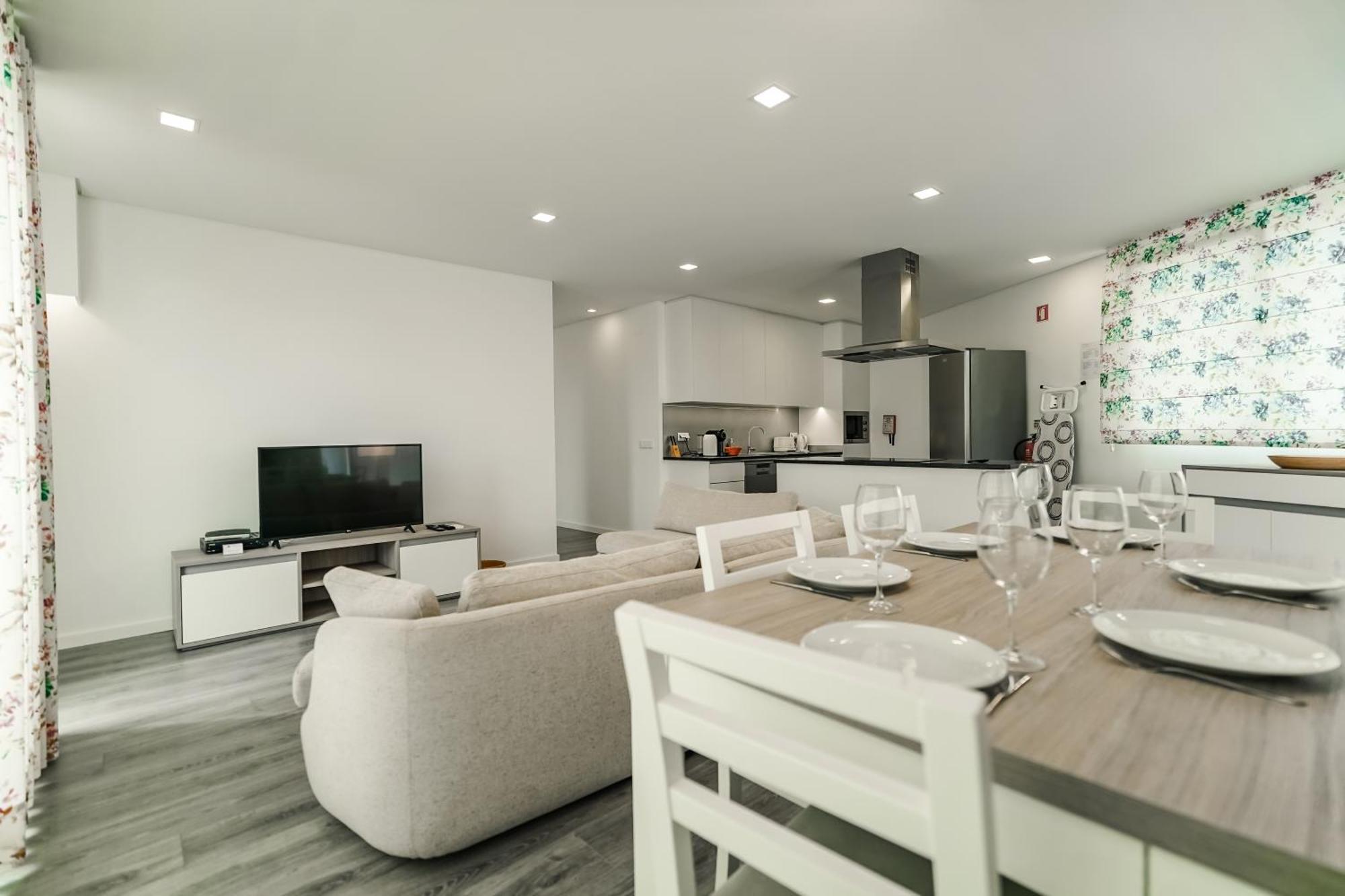 Casa Dos Terracos Apartamentos เซามาร์ทินโญโดปอร์โต ภายนอก รูปภาพ